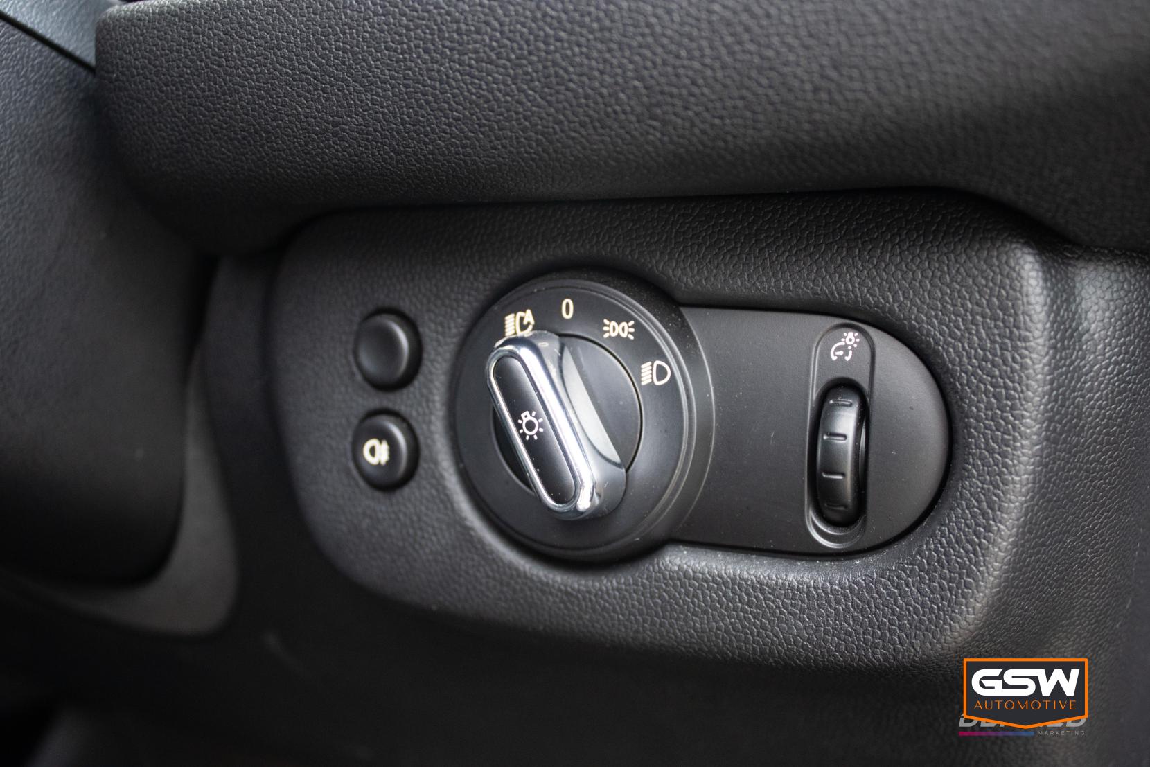 MINI Clubman 2.0 John Cooper Works Estate 6dr Petrol Auto ALL4 Euro 6 (s/s) (231 ps)