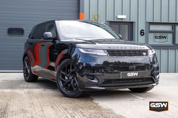 Land Rover Range Rover Sport 3.0 D300 MHEV Dynamic SE SUV 5dr Diesel Auto 4WD Euro 6 (s/s) (300 ps)