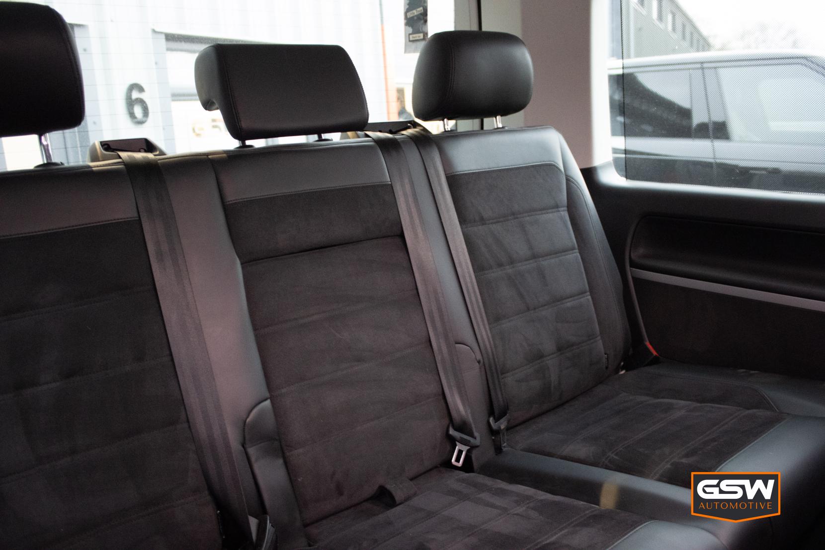 Volkswagen Caravelle 2.0 BiTDI Executive MPV 5dr Diesel DSG Euro 6 (s/s) (199 ps)