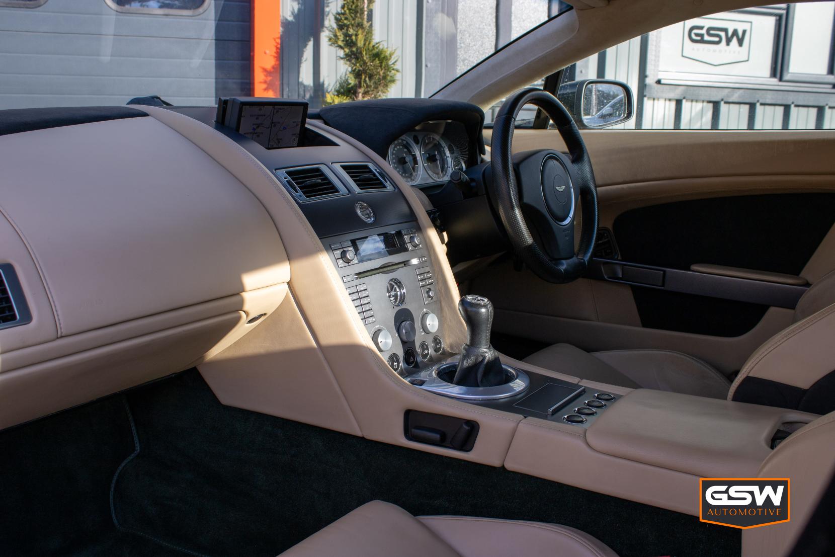 Aston Martin Vantage 4.3 V8 Coupe 2dr Petrol Manual Euro 4 (380 bhp)