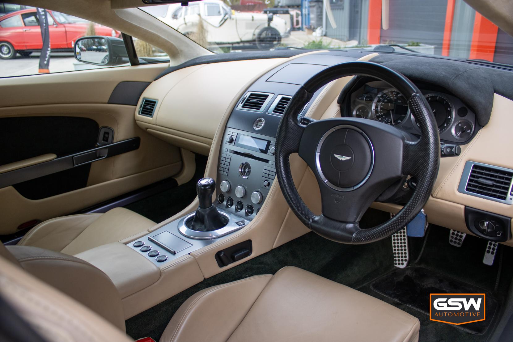 Aston Martin Vantage 4.3 V8 Coupe 2dr Petrol Manual Euro 4 (380 bhp)