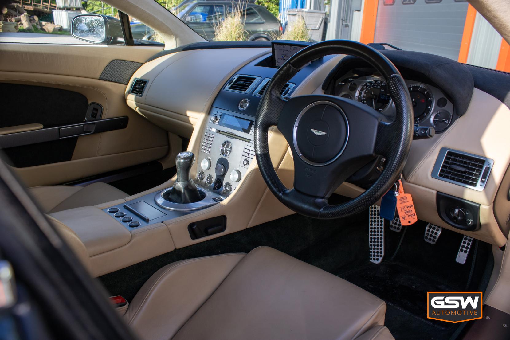 Aston Martin Vantage 4.3 V8 Coupe 2dr Petrol Manual Euro 4 (380 bhp)