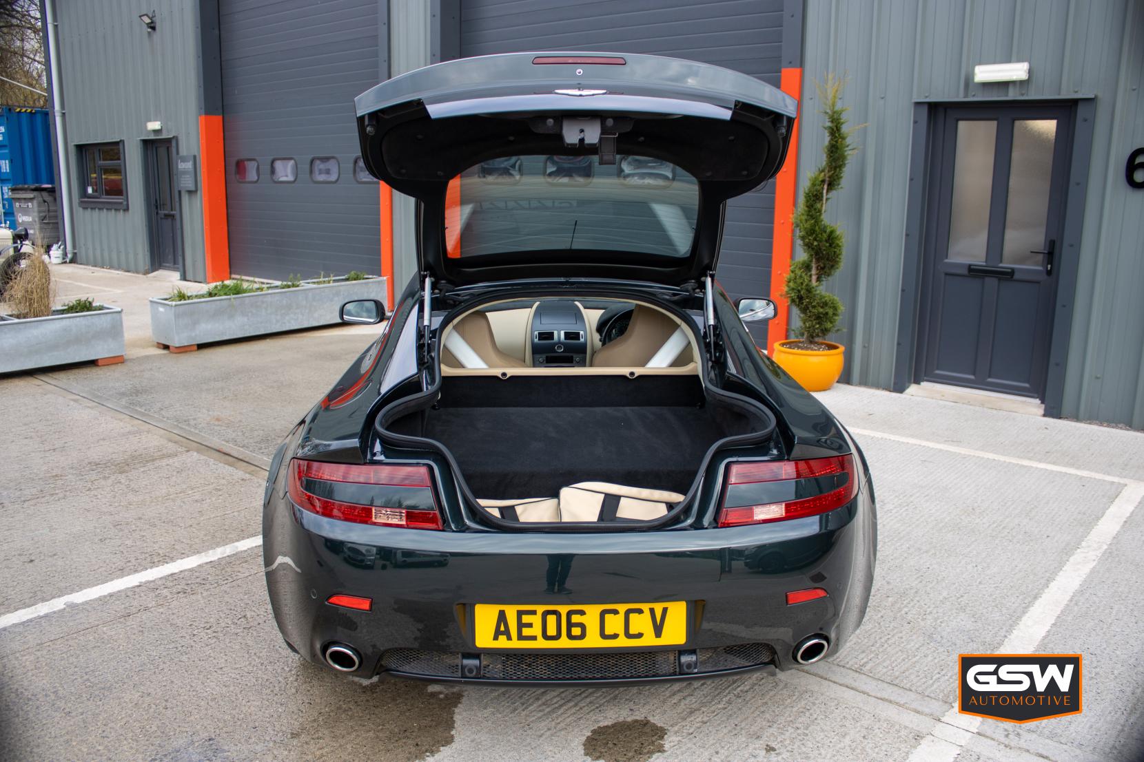 Aston Martin Vantage 4.3 V8 Coupe 2dr Petrol Manual Euro 4 (380 bhp)