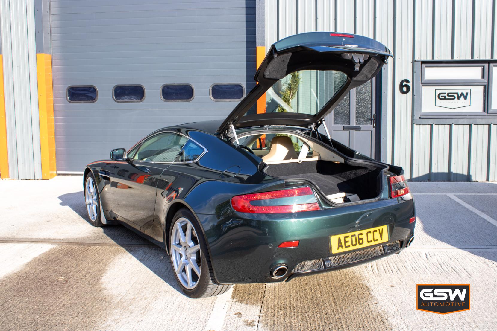 Aston Martin Vantage 4.3 V8 Coupe 2dr Petrol Manual Euro 4 (380 bhp)