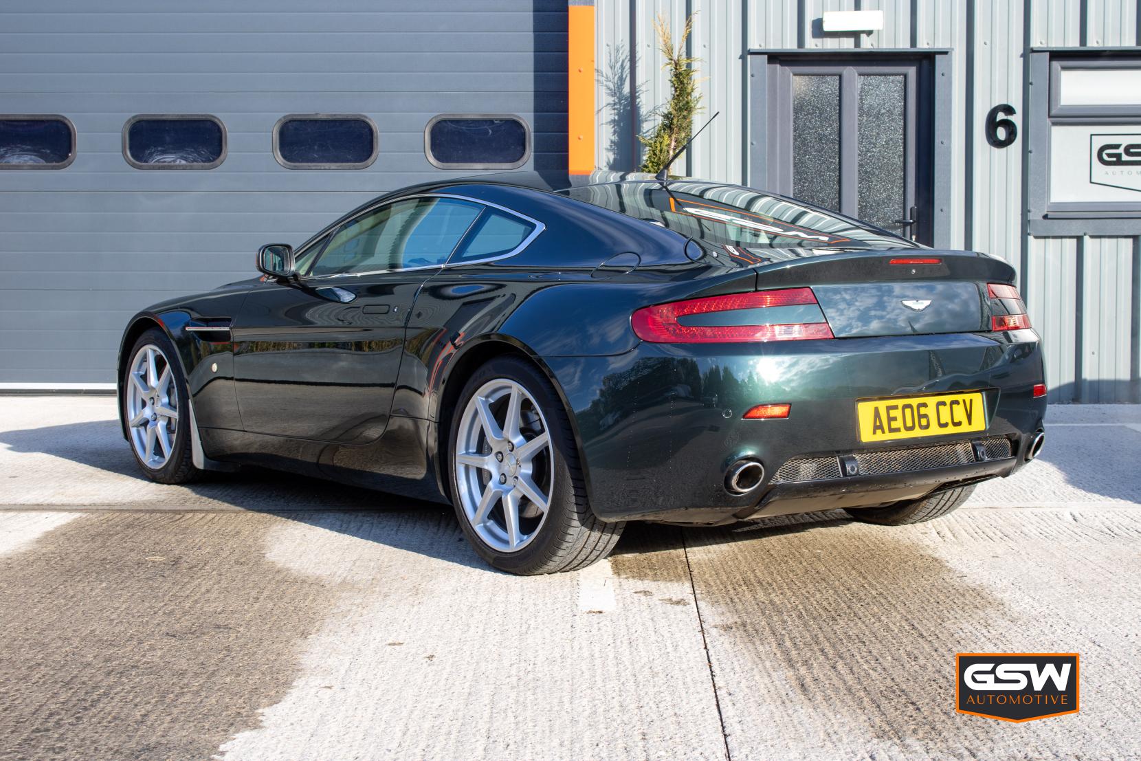 Aston Martin Vantage 4.3 V8 Coupe 2dr Petrol Manual Euro 4 (380 bhp)