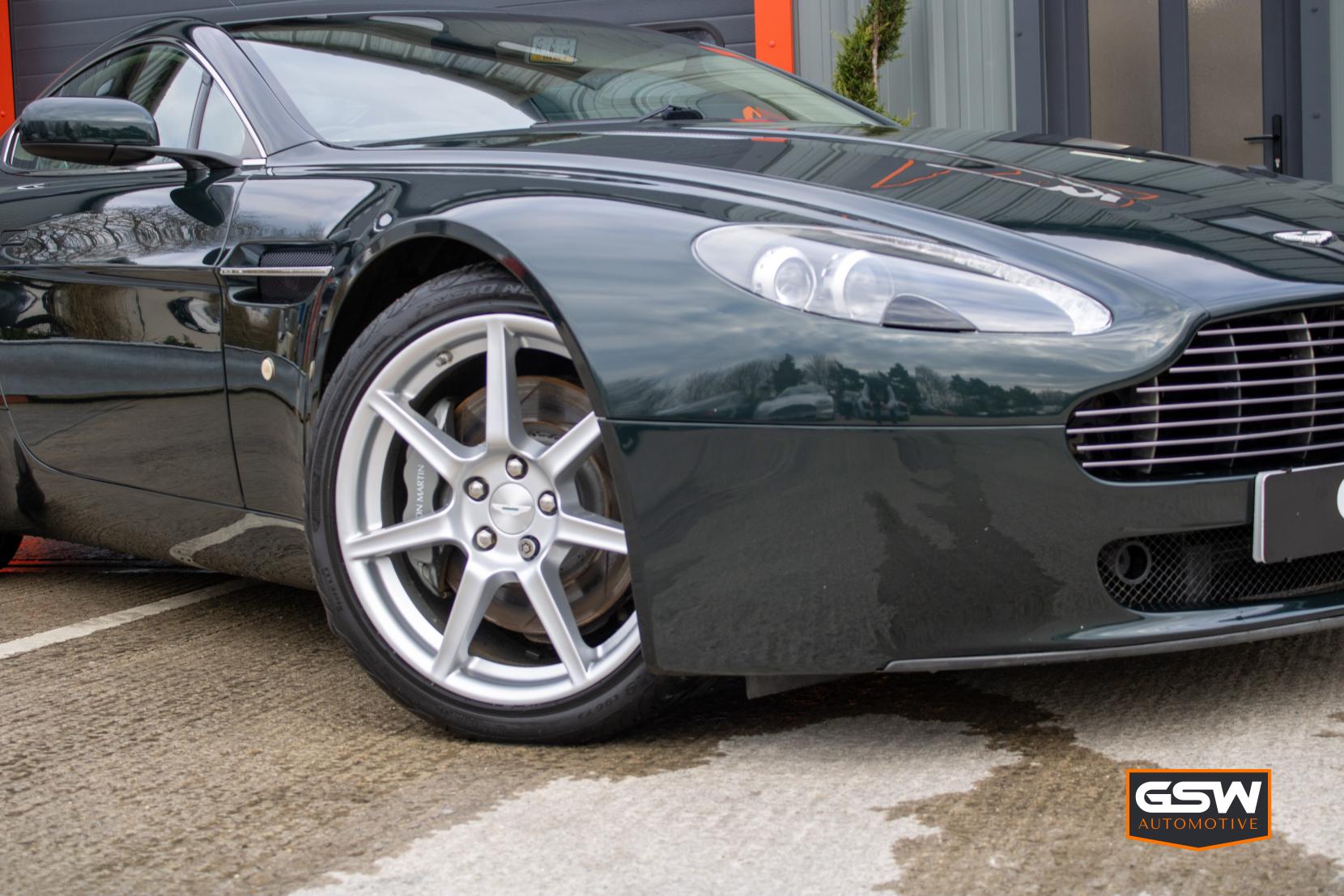 Aston Martin Vantage 4.3 V8 Coupe 2dr Petrol Manual Euro 4 (380 bhp)