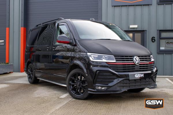 Volkswagen Transporter 2.0 BiTDI T32 Sportline Crew Van Double Cab 5dr Diesel DSG FWD SWB Euro 6 (s/s) (204 ps)