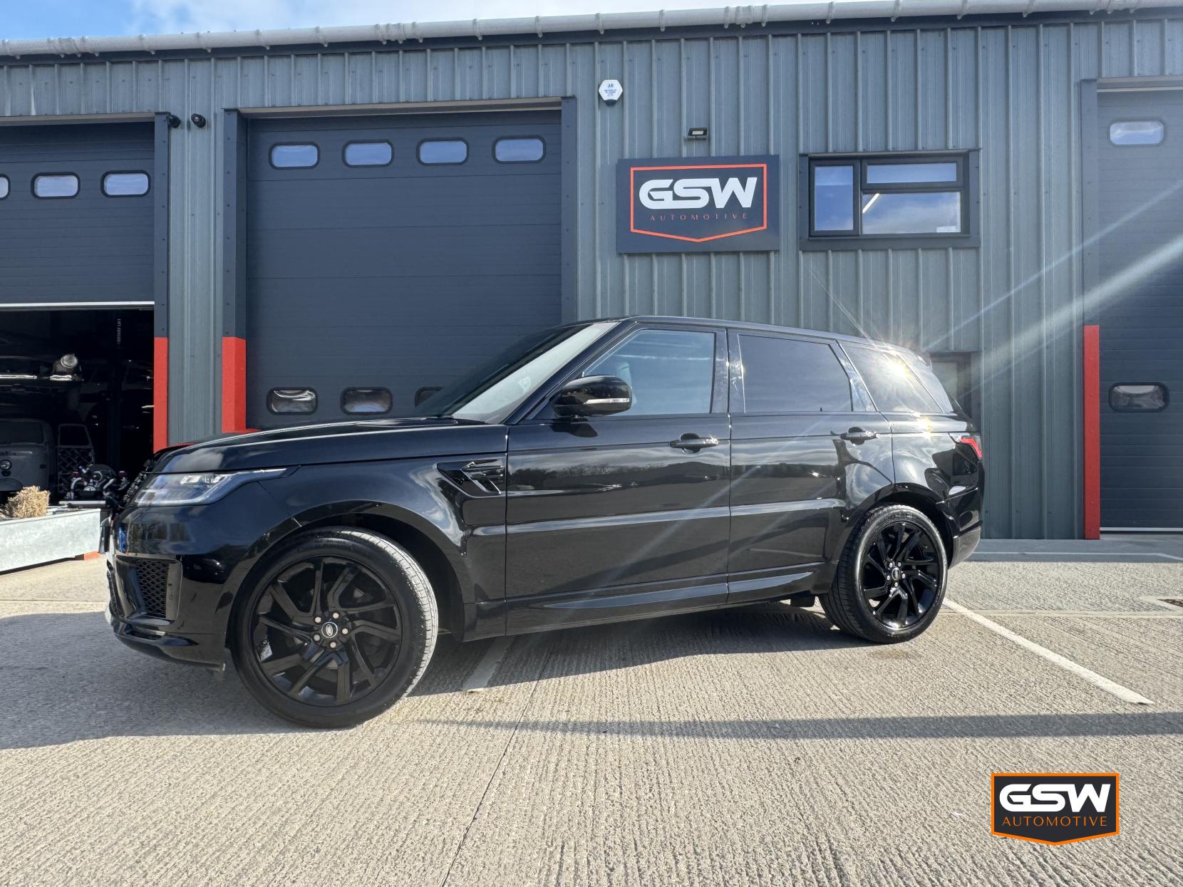 Land Rover Range Rover Sport 3.0 SD V6 HSE SUV 5dr Diesel Auto 4WD Euro 6 (s/s) (306 ps)