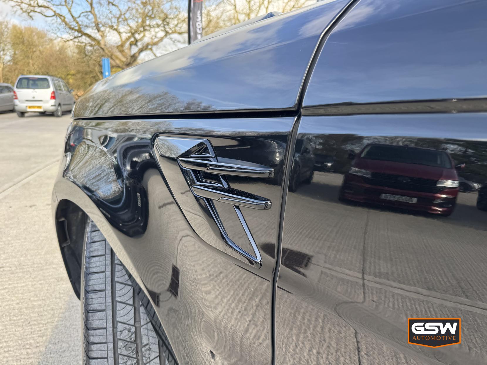 Land Rover Range Rover Sport 3.0 SD V6 HSE SUV 5dr Diesel Auto 4WD Euro 6 (s/s) (306 ps)