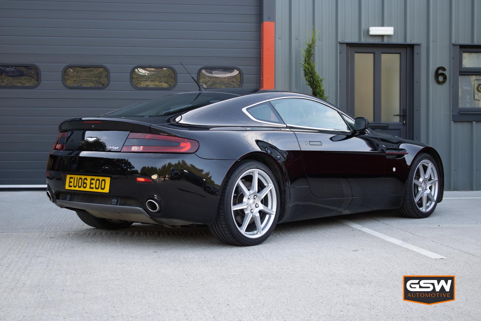 Aston Martin Vantage 4.3 V8 Coupe 2dr Petrol Manual Euro 4 (380 bhp)