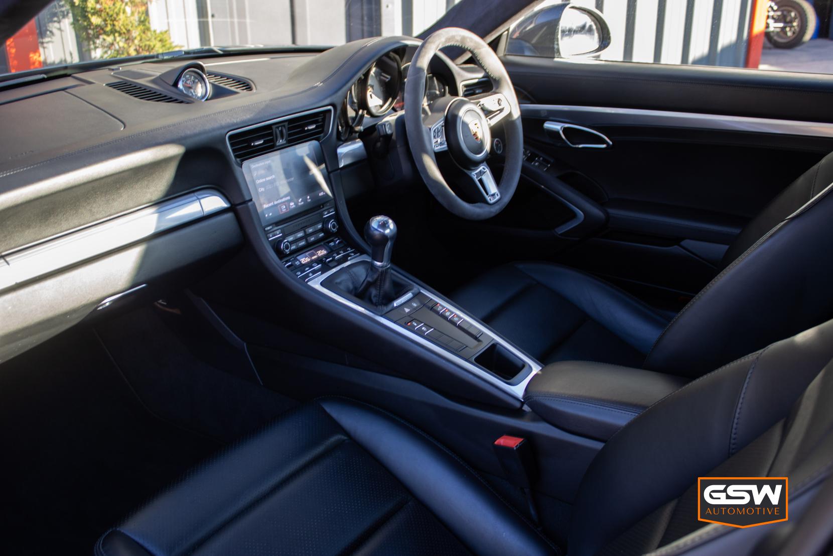 Porsche 911 3.0T 991 Carrera S Coupe 2dr Petrol Manual Euro 6 (s/s) (420 ps)