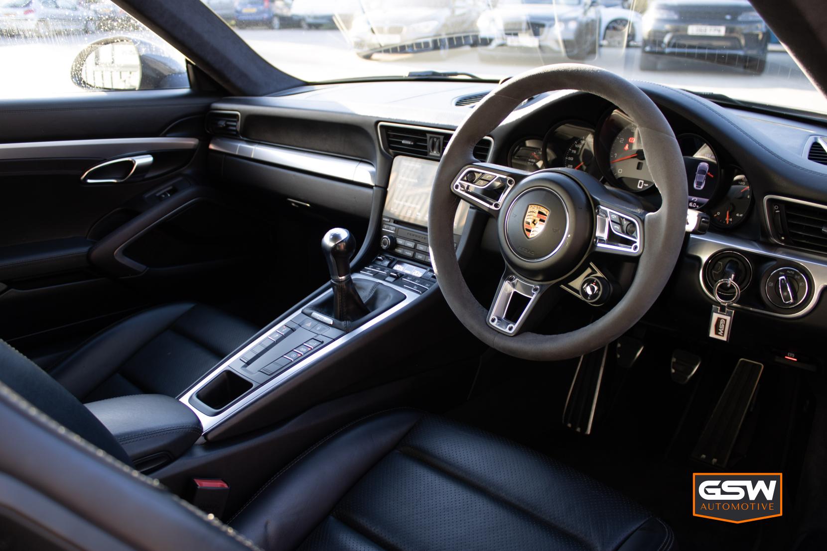 Porsche 911 3.0T 991 Carrera S Coupe 2dr Petrol Manual Euro 6 (s/s) (420 ps)