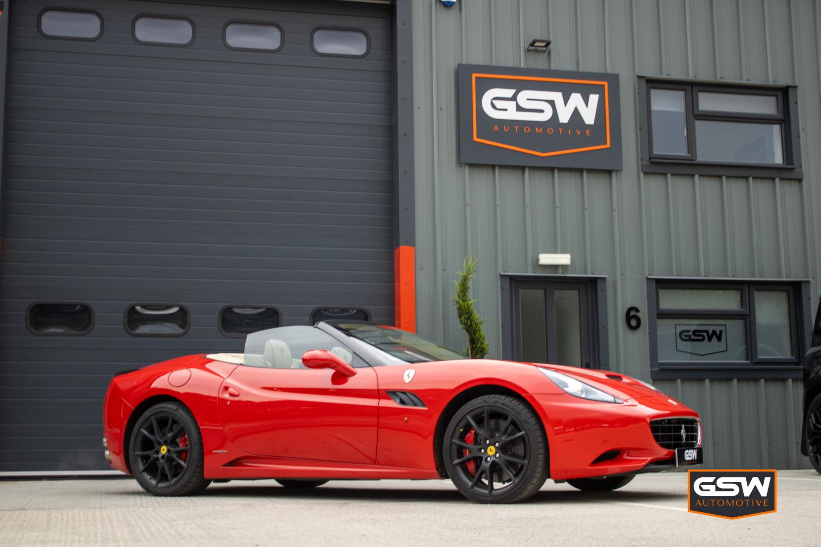 Ferrari California 4.3 Convertible 2dr Petrol F1 DCT Euro 5 (453 bhp)