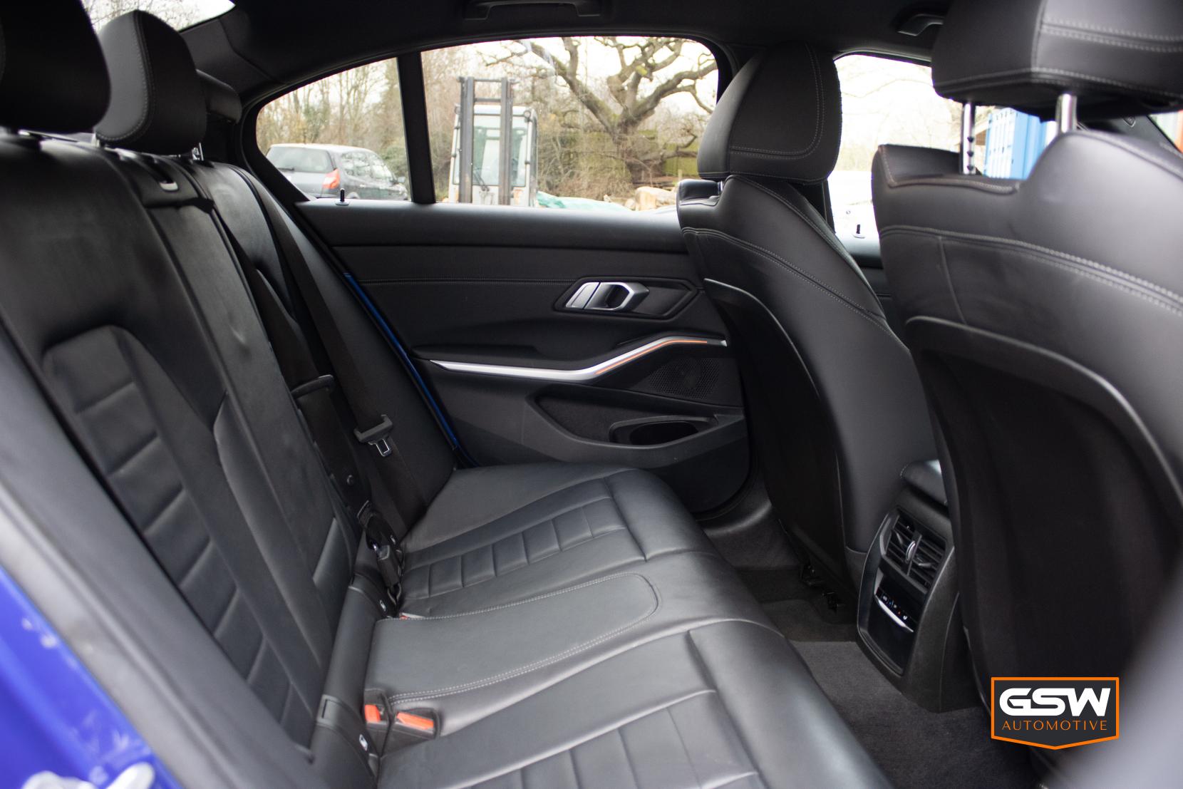 BMW 3 Series 2.0 320i M Sport Saloon 4dr Petrol Auto Euro 6 (s/s) (184 ps)