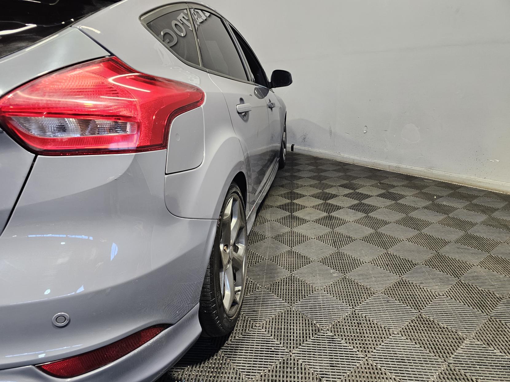 Ford Focus 2.0T EcoBoost ST-3 Hatchback 5dr Petrol Manual Euro 6 (s/s) (250 ps)