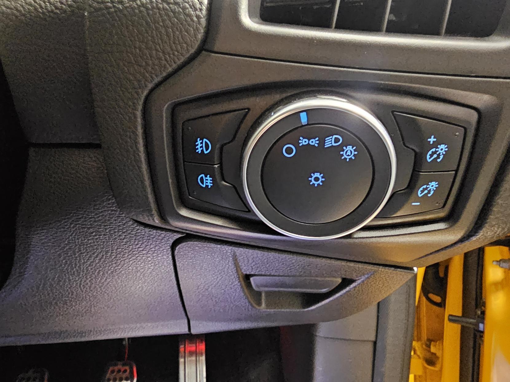 Ford Focus 2.0T EcoBoost ST-3 Hatchback 5dr Petrol Manual Euro 6 (s/s) (250 ps)