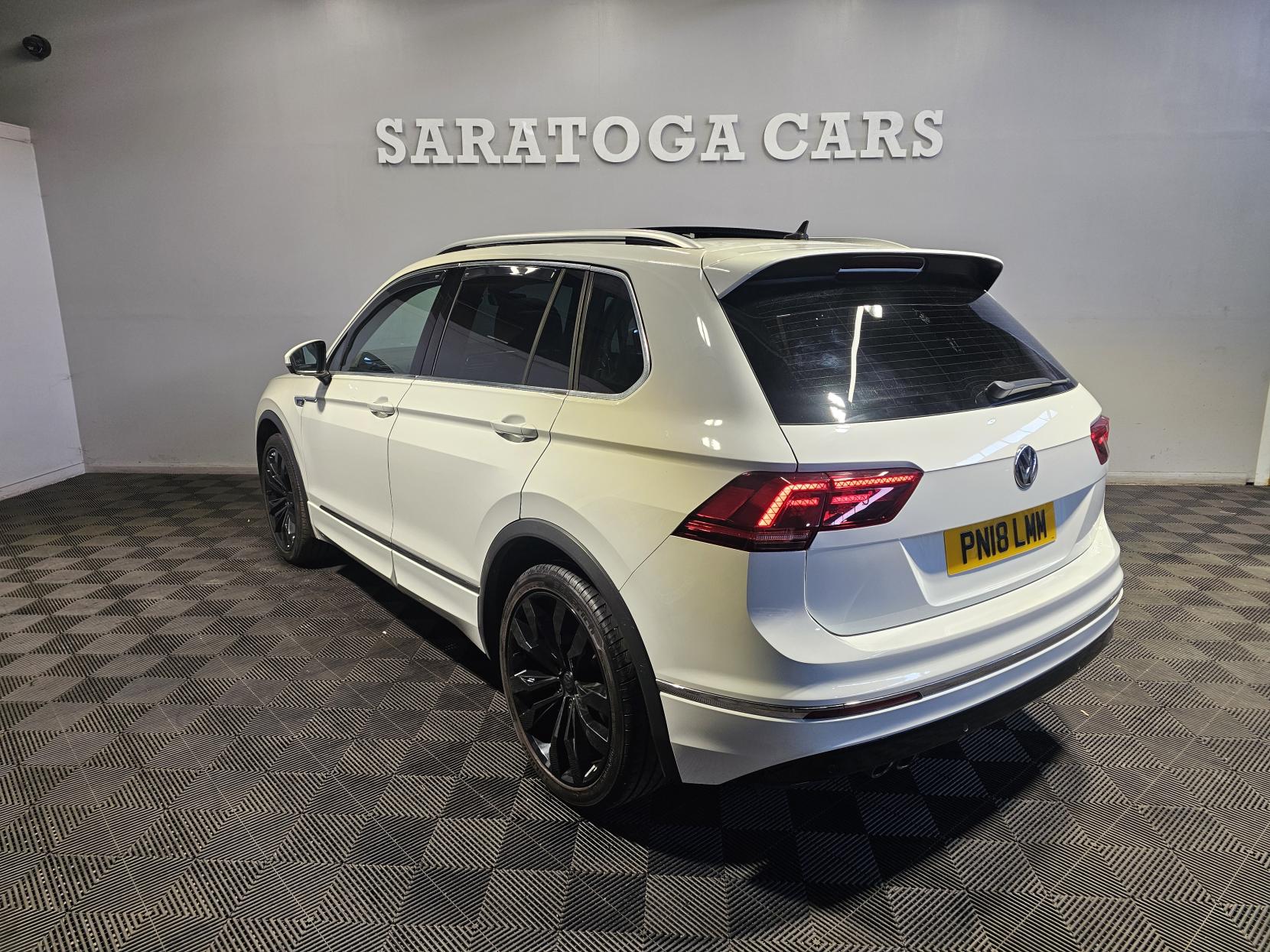 Volkswagen Tiguan 2.0 TDI R-Line SUV 5dr Diesel Manual Euro 6 (s/s) (150 ps)