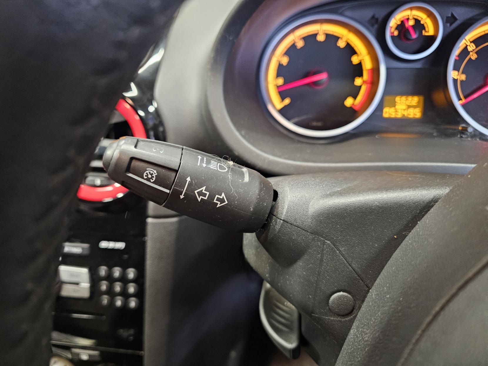 Vauxhall Corsa 1.2 16V Limited Edition Hatchback 3dr Petrol Manual Euro 5 (85 ps)