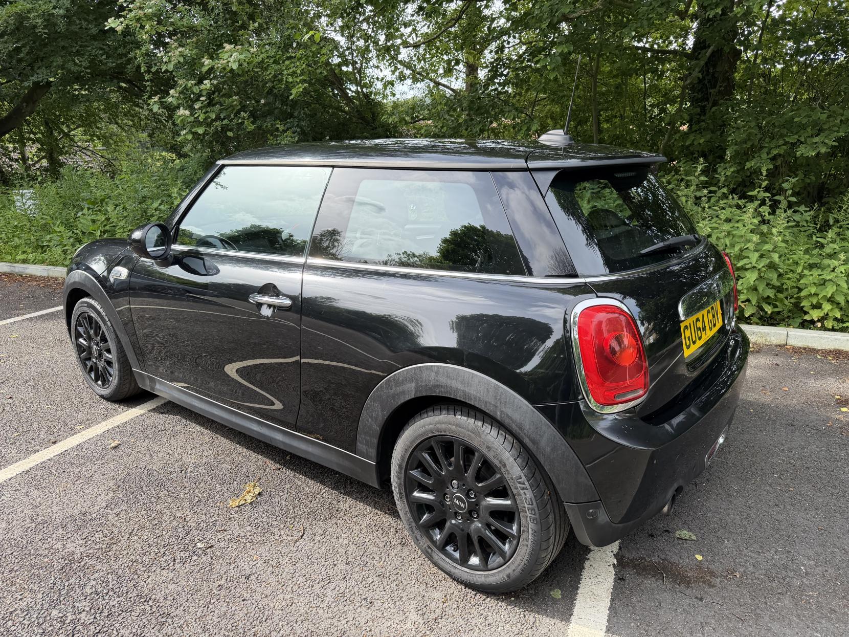 2014 Mini Hatch thumbnail 18