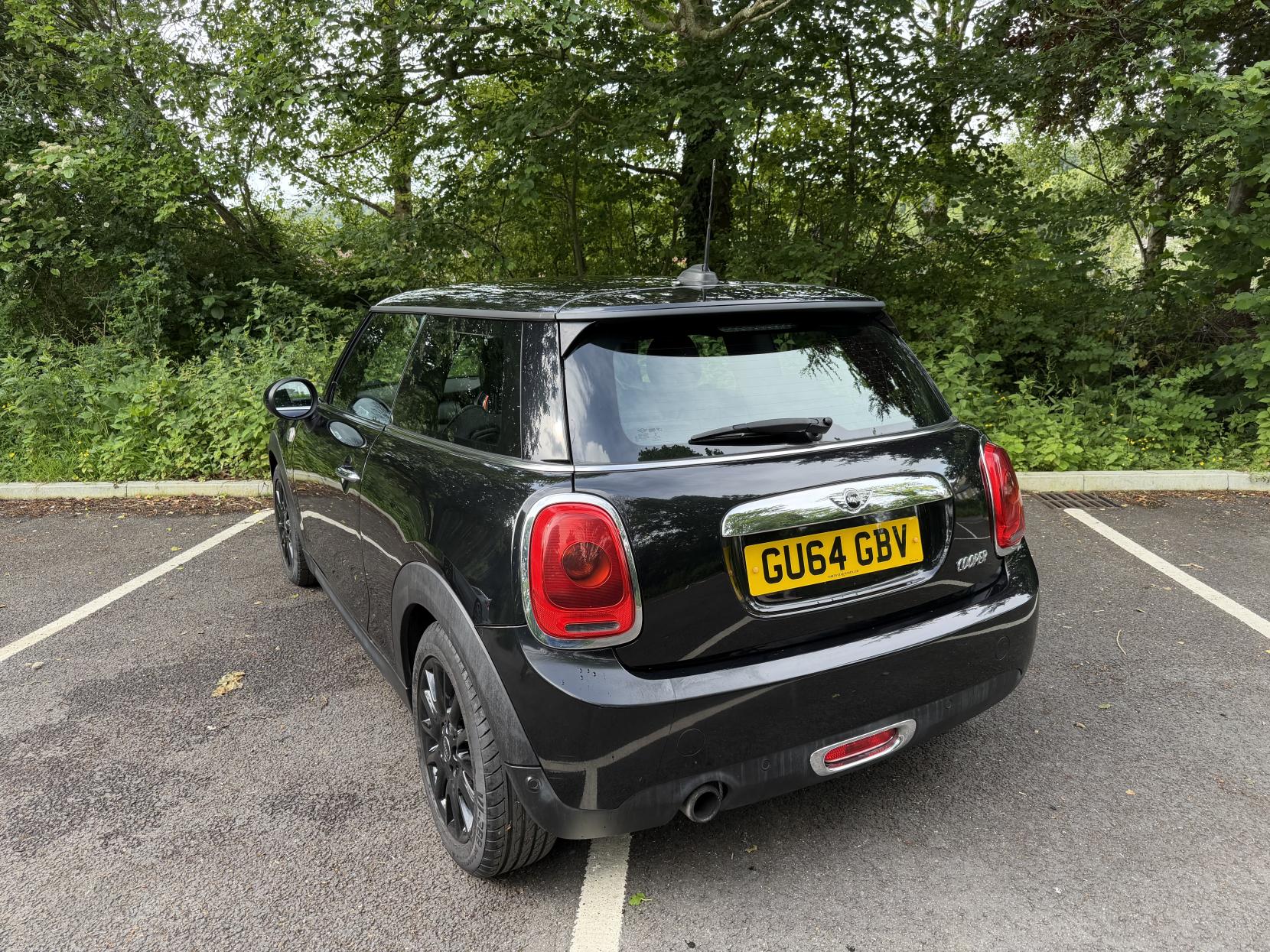 2014 Mini Hatch thumbnail 22