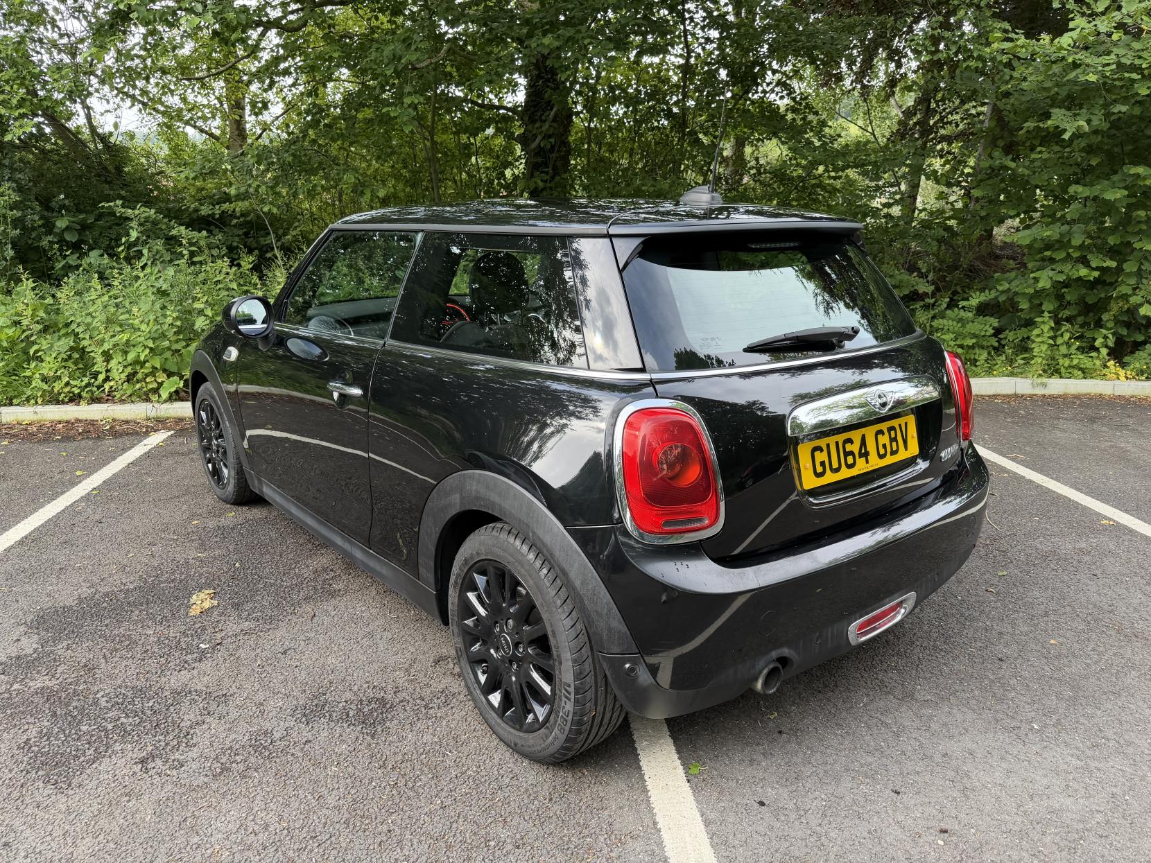 2014 Mini Hatch thumbnail 21