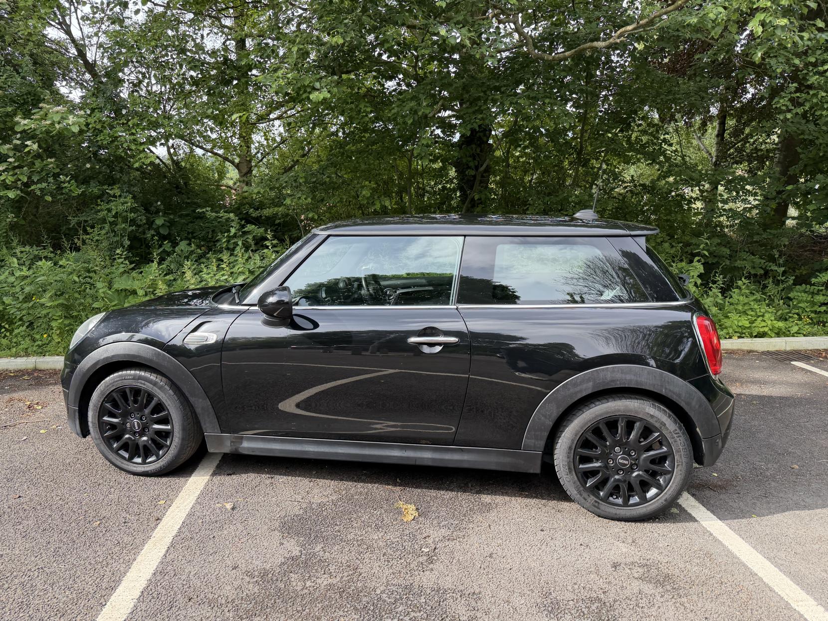 2014 Mini Hatch thumbnail 15