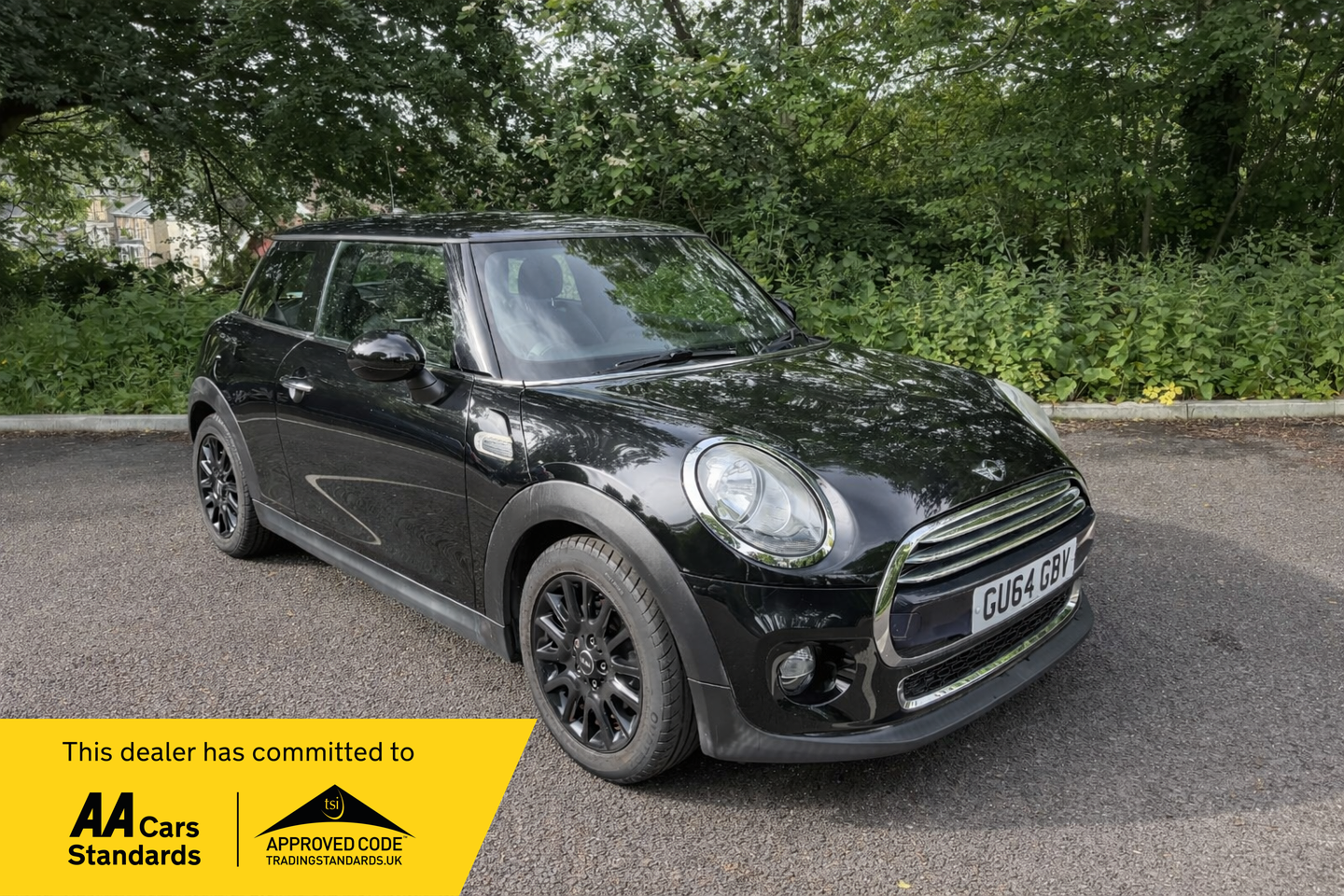 2014 Mini Hatch — photo 1 of 5