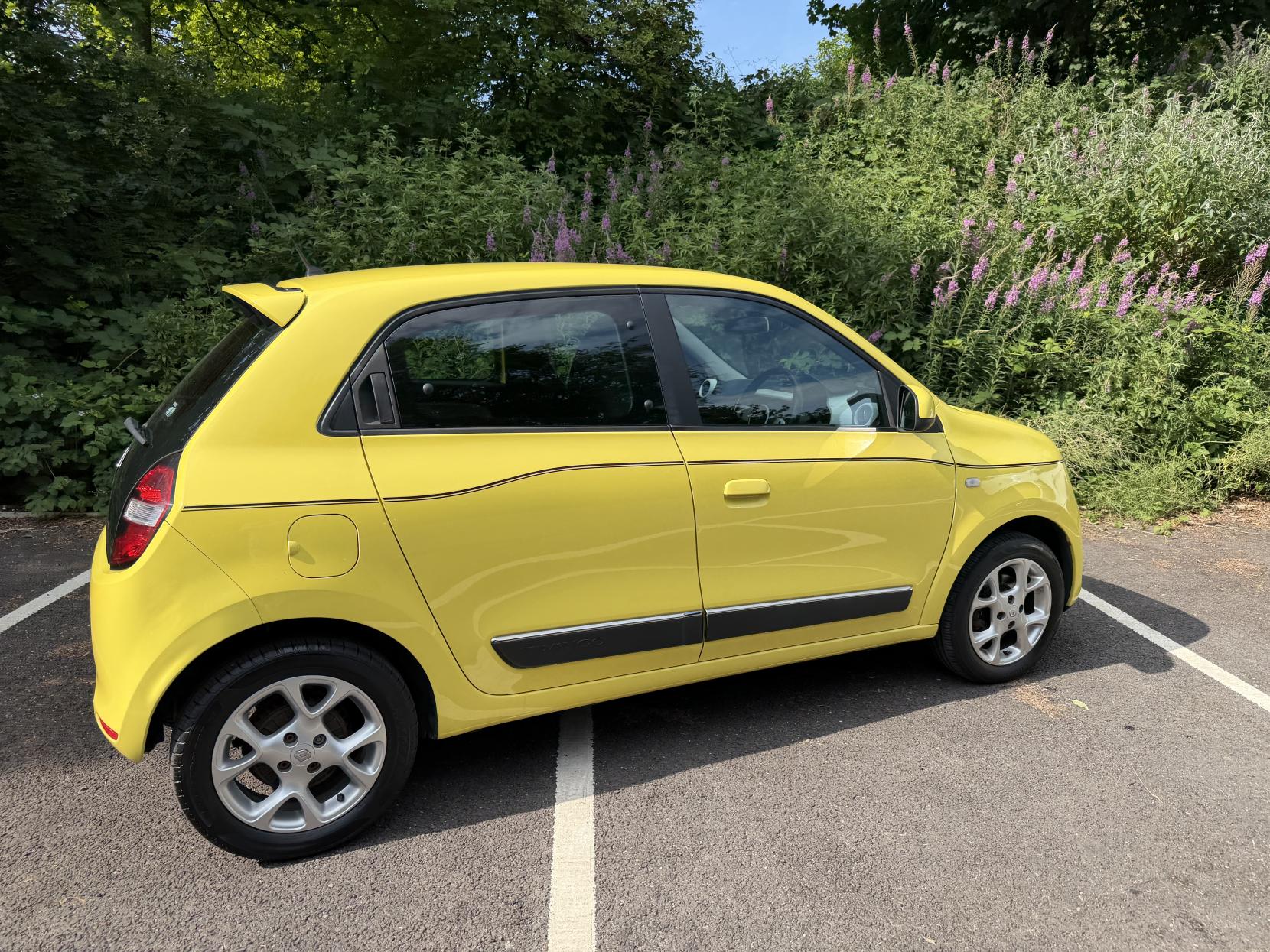 2014 Renault Twingo thumbnail 19
