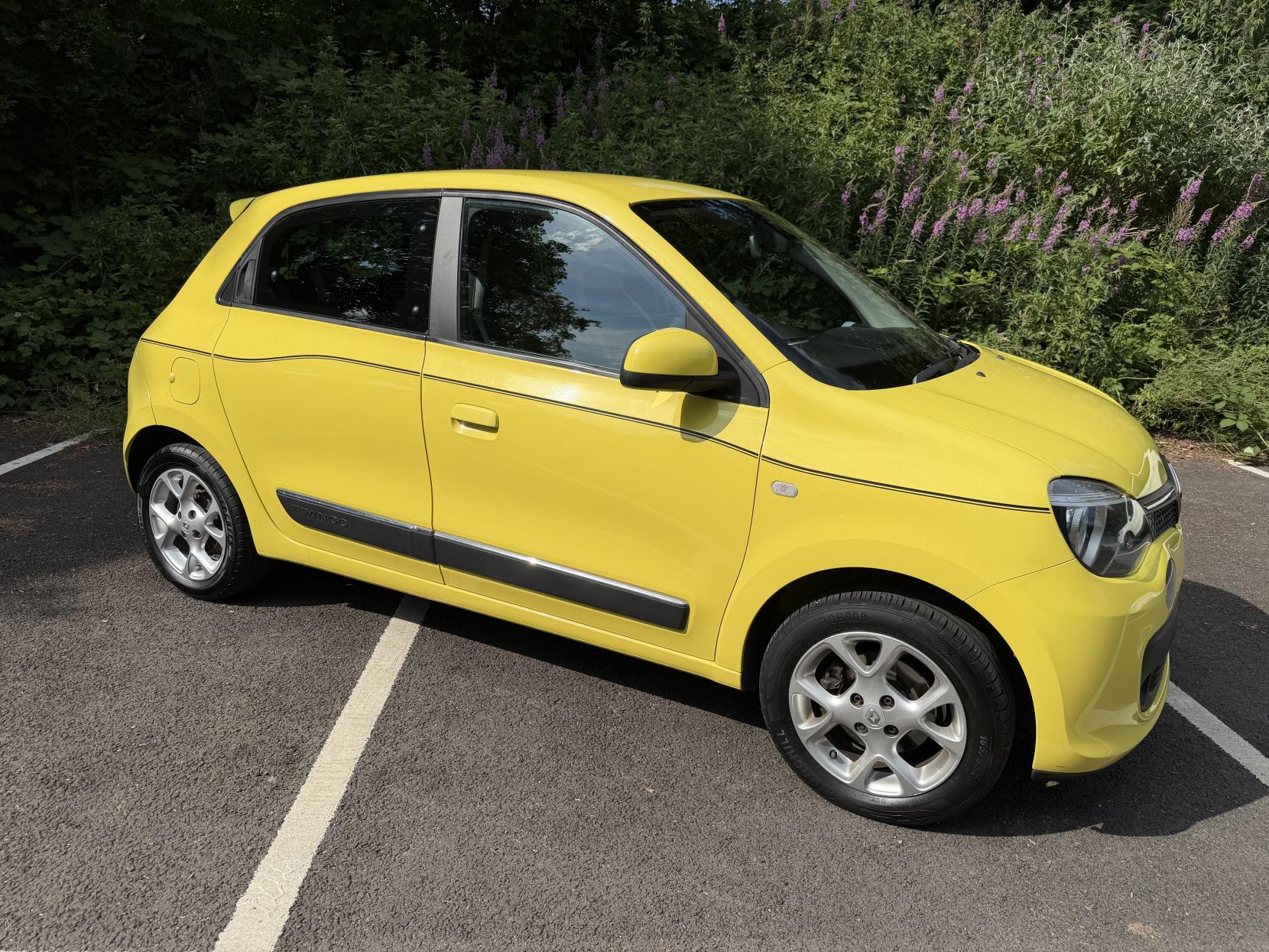 2014 Renault Twingo thumbnail 16