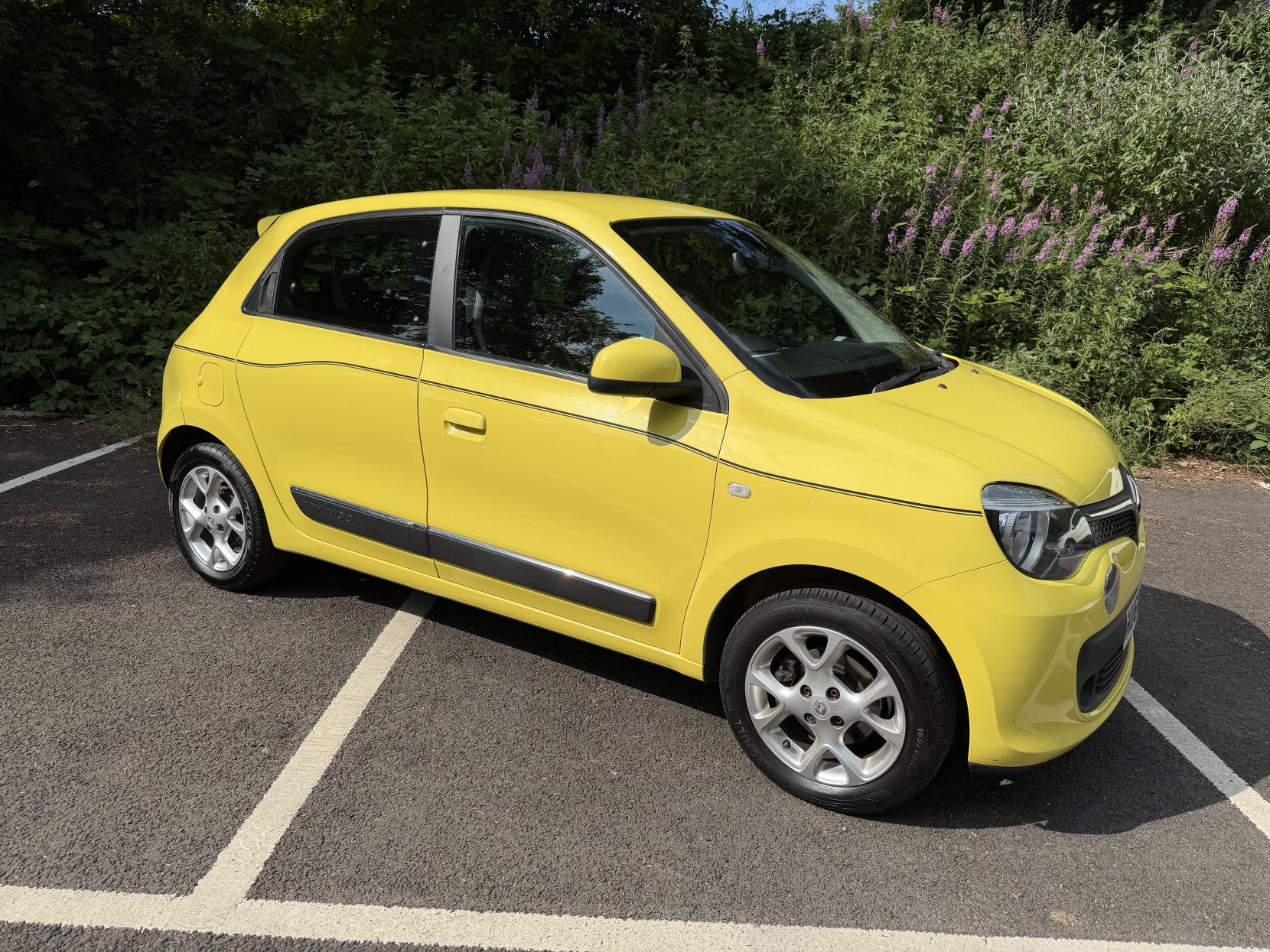 2014 Renault Twingo thumbnail 15