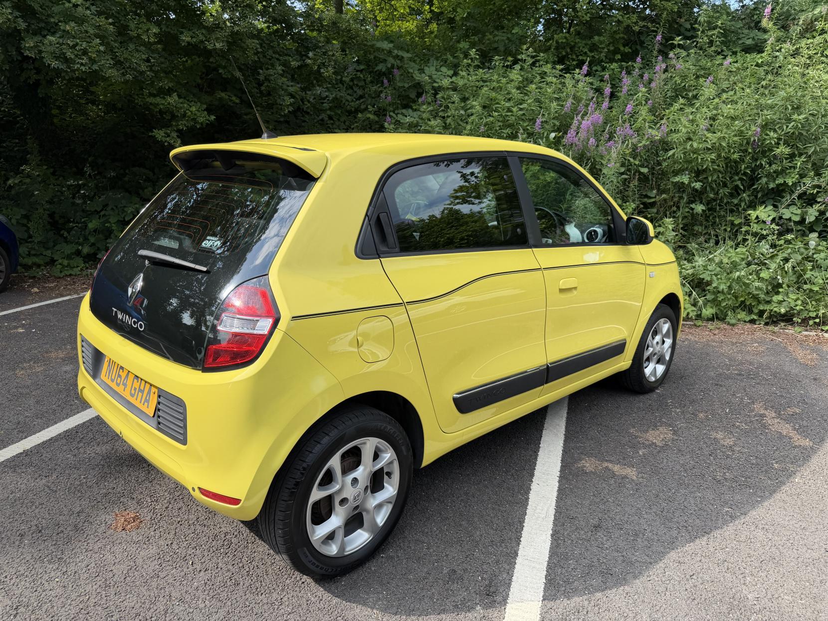 2014 Renault Twingo thumbnail 21