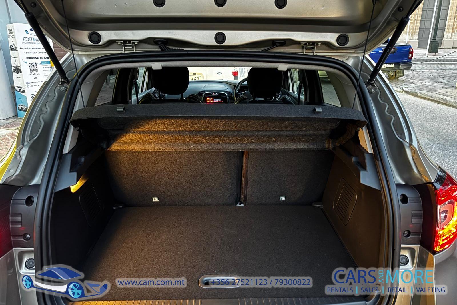 Renault Captur 1.2 Dynamic (Japan import)