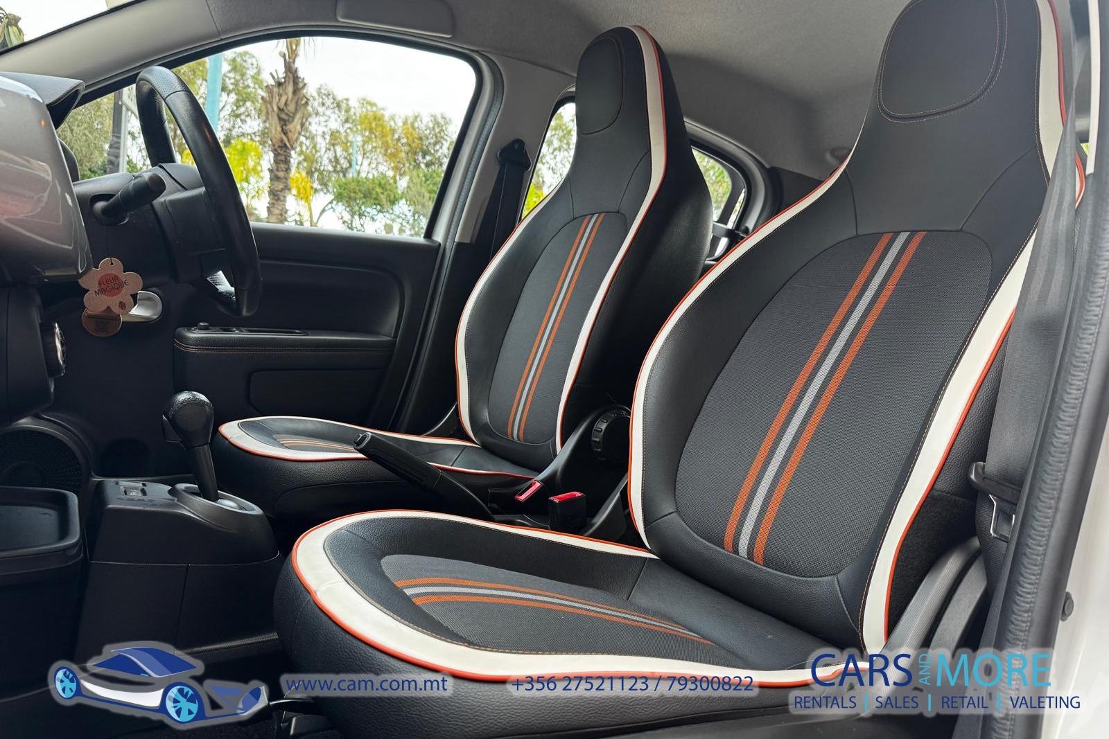 Renault Twingo 0.9 TCe Dynamique S 5dr 0.9 TCe Dynamique S 5dr