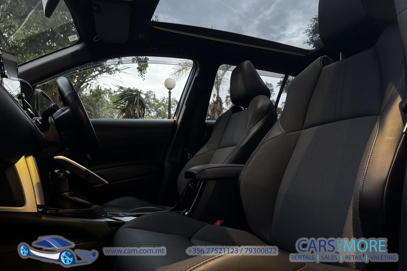 Toyota Corolla Cross Hybrid Full Option 1.8