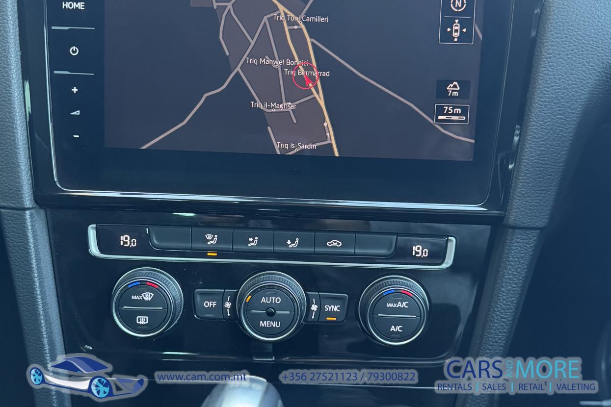 Volkswagen Golf 1.4 TFSI DSG  HIGHLINE MK7.5