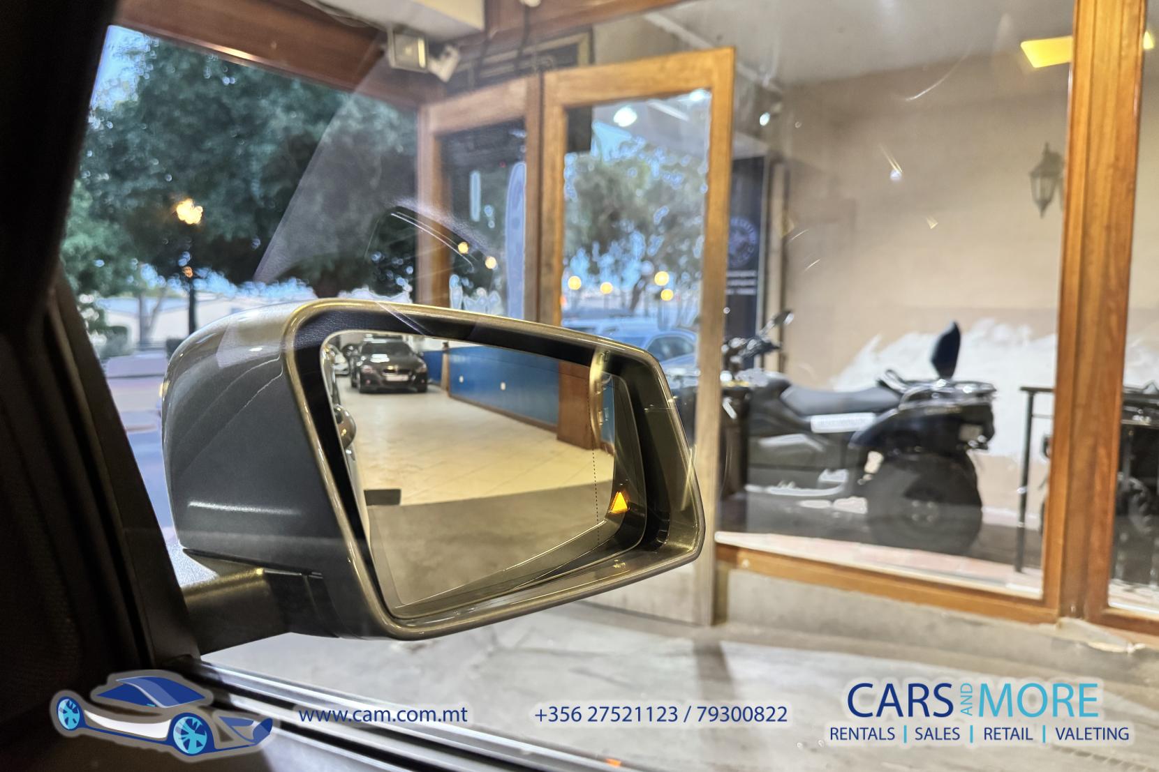 Mercedes-Benz GLA 180 AMG Line Premium Plus! 1.6