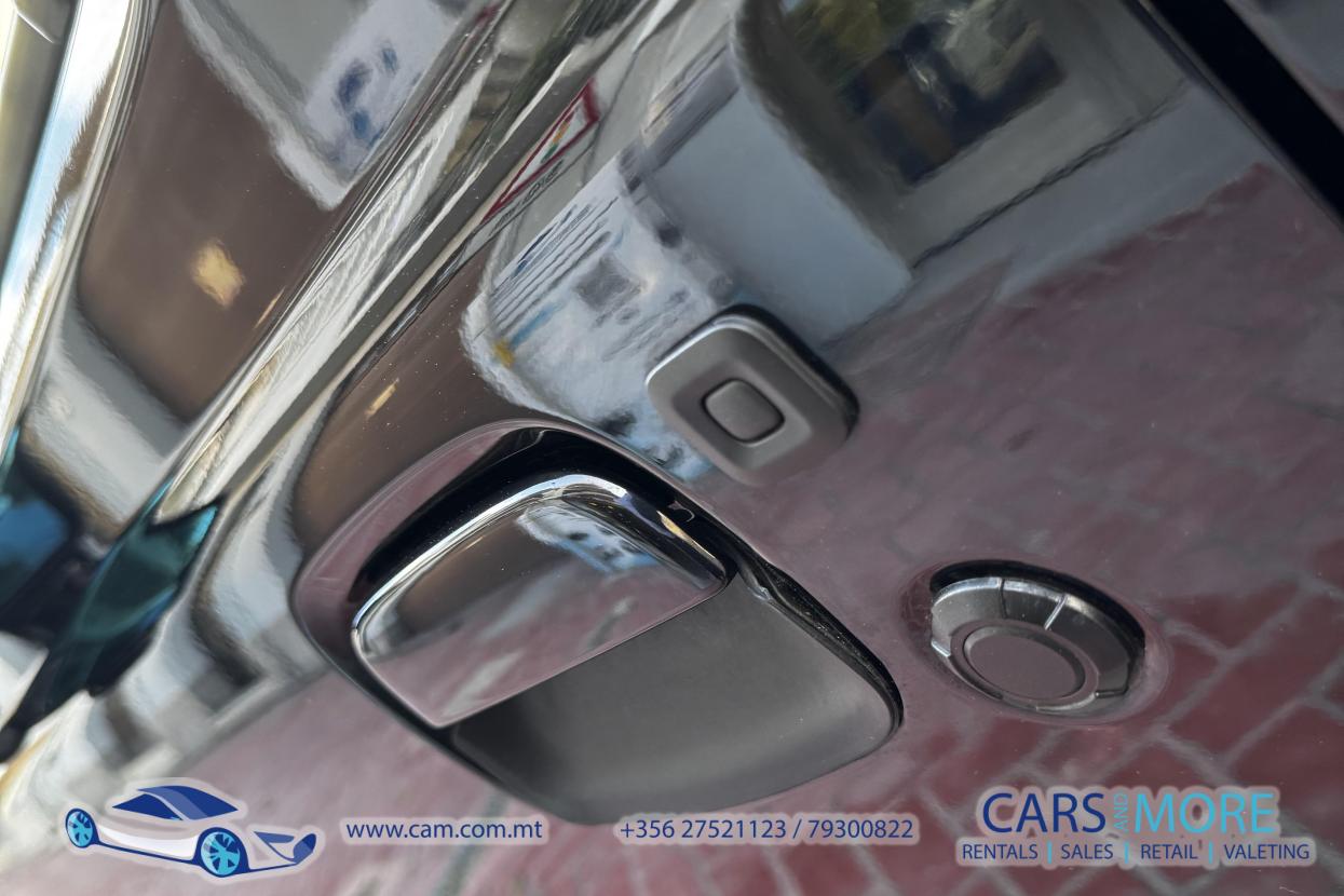 Suzuki Jimny Sierra 4Seater 2WD / 4WD / 4WD LOW 1.5