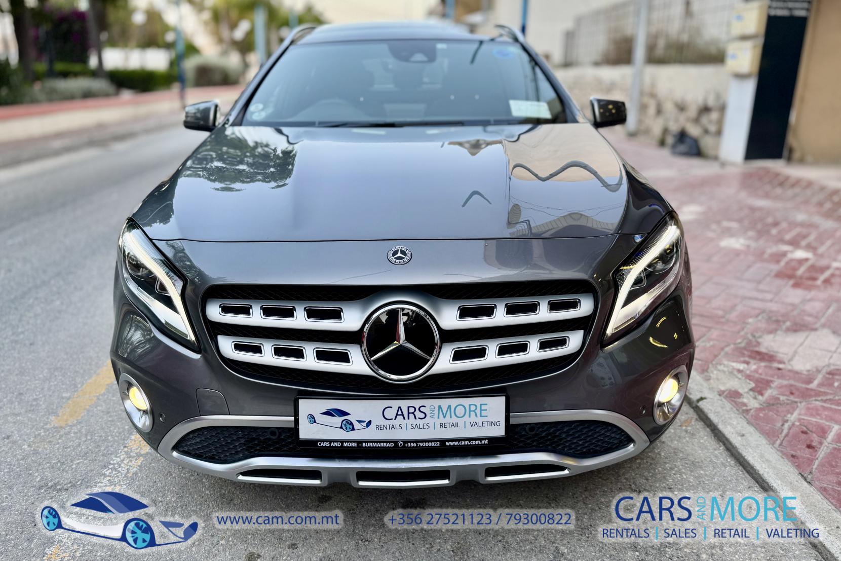 Mercedes-Benz GLA 180 SPORT PREMIUM PLUS 1.6