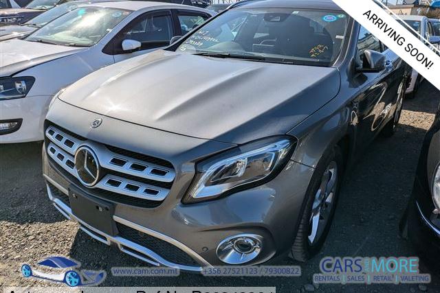 Mercedes-Benz GLA 180 1.6