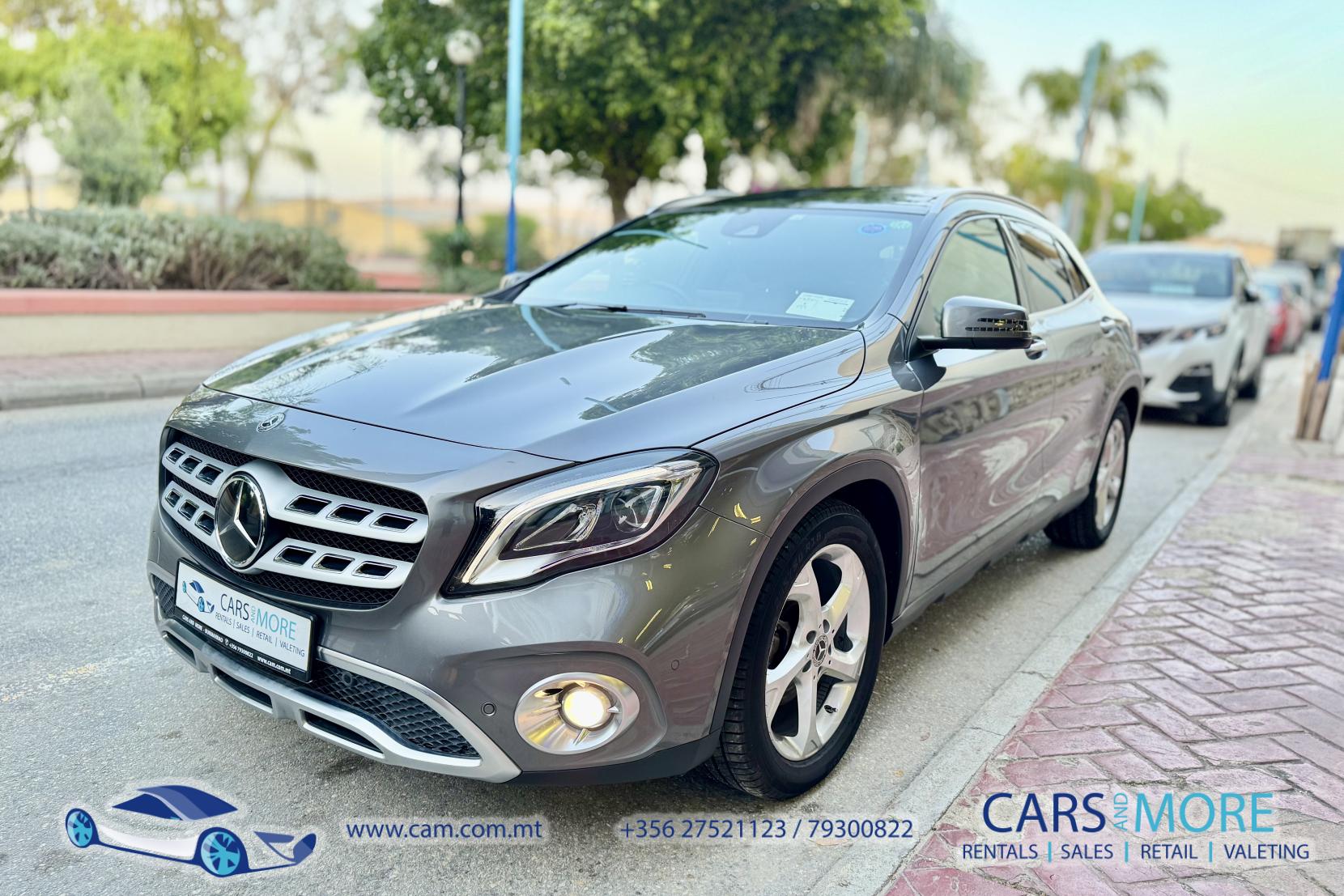 Mercedes-Benz GLA 180 SPORT PREMIUM PLUS 1.6