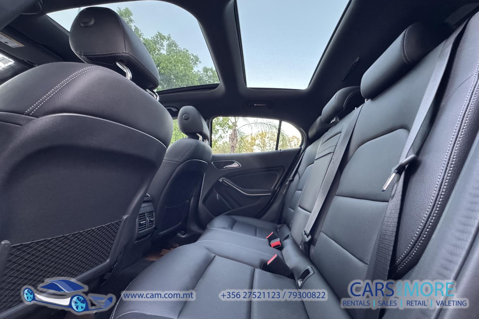 Mercedes-Benz GLA 180 SPORT PREMIUM PLUS 1.6