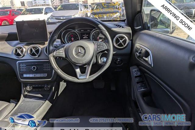 Mercedes-Benz GLA 180 1.6