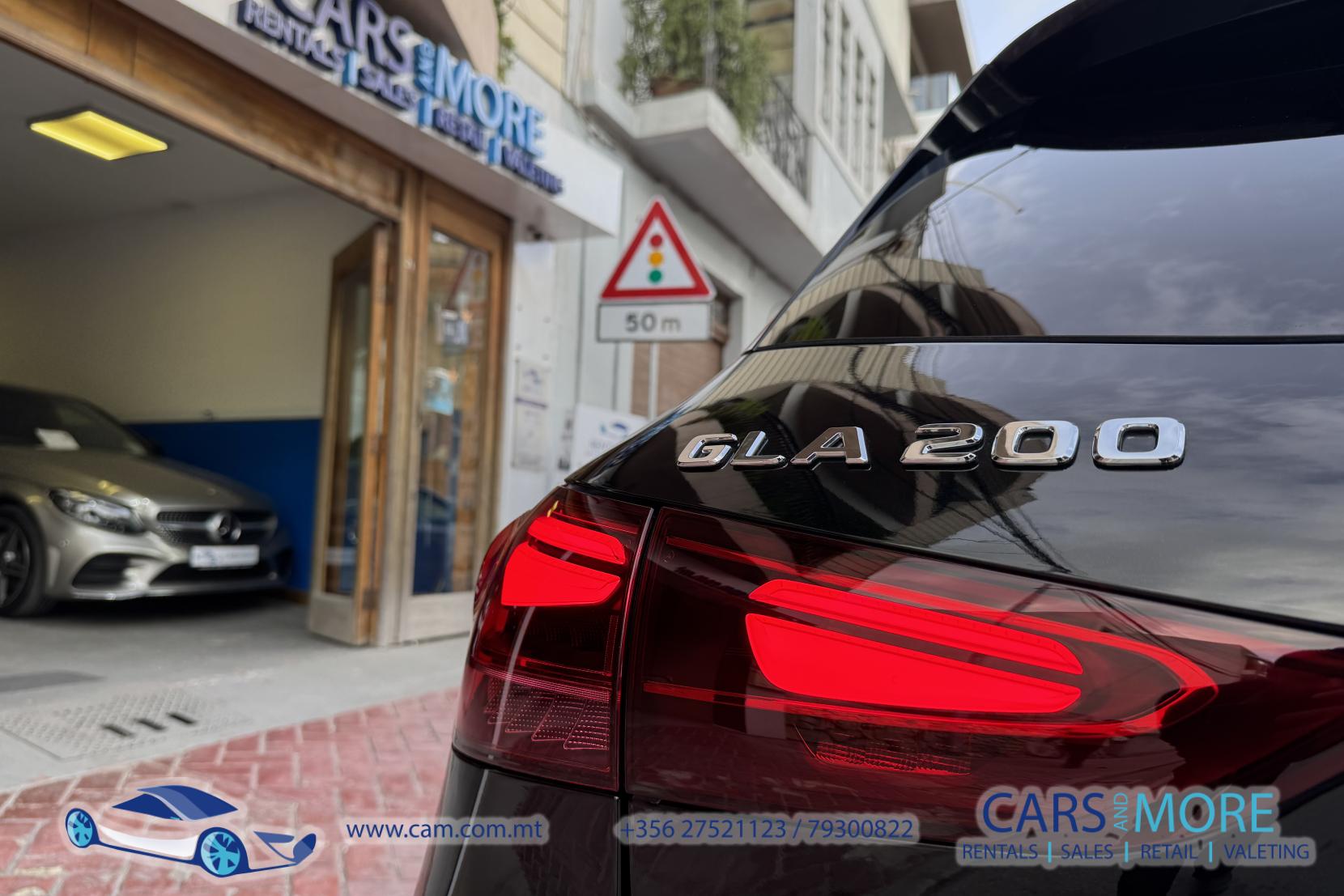 Mercedes-Benz GLA 200 AMG Premium 1.3