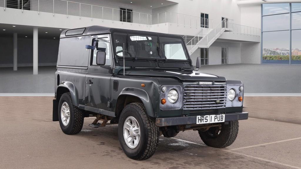 Land Rover Defender 90 2.5 TD5 County Hard Top SUV 3dr Diesel Manual SWB (282 g/km, 120 bhp)