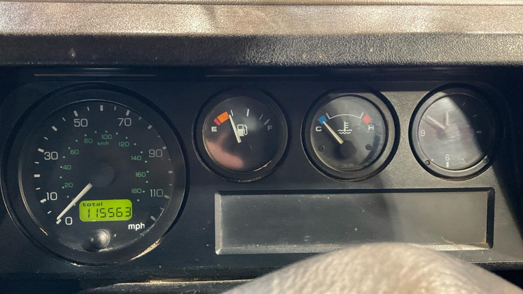 Land Rover Defender 90 2.5 TD5 County Hard Top SUV 3dr Diesel Manual SWB (282 g/km, 120 bhp)