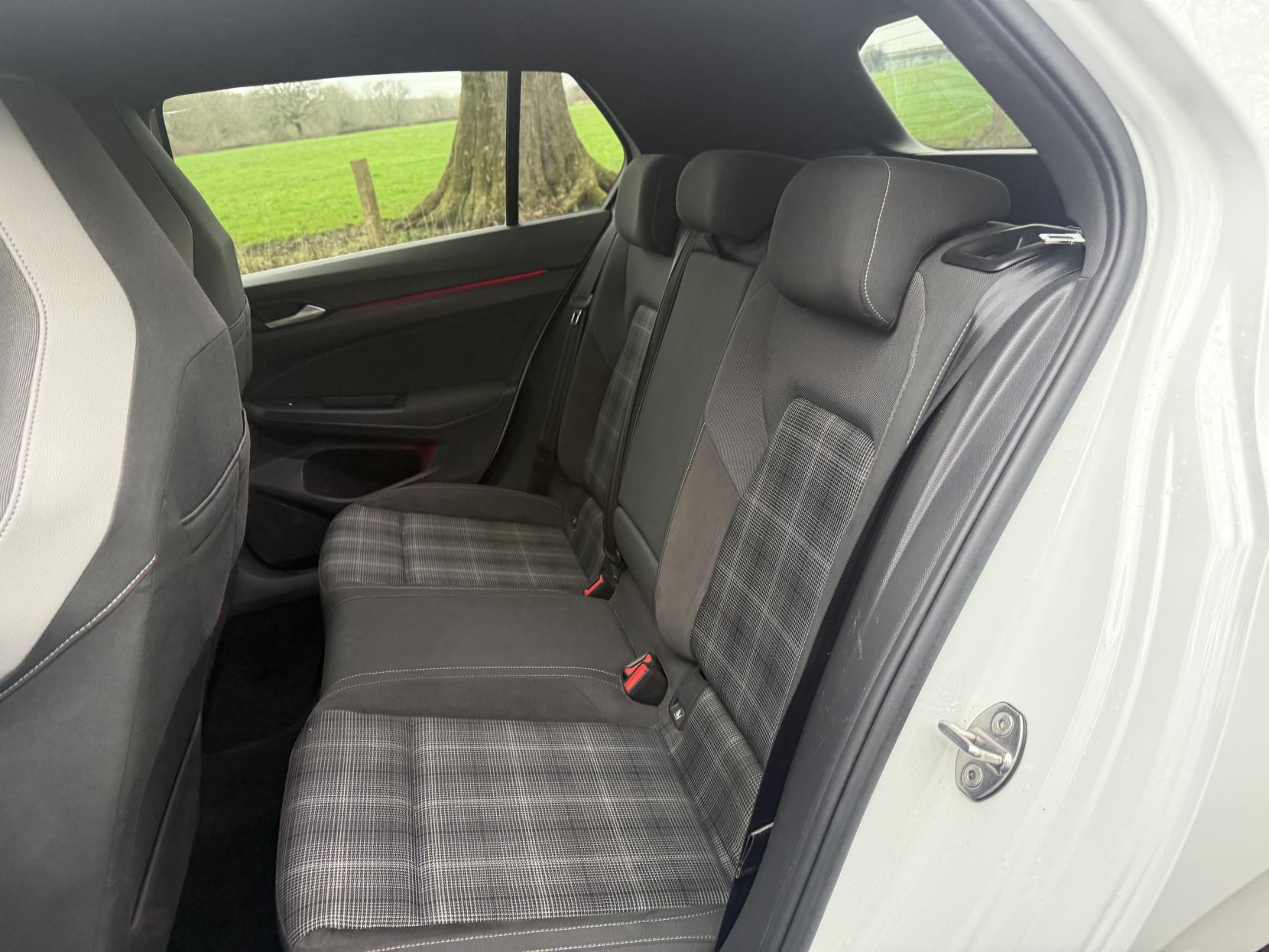 Volkswagen Golf 2.0 TDI GTD Hatchback 5dr Diesel DSG Euro 6 (s/s) (200 ps)