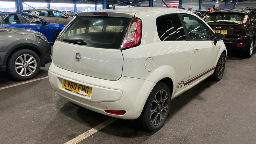 Fiat Punto Evo 1.4 GP Hatchback 3dr Petrol Euro 5 (s/s) (77 bhp)