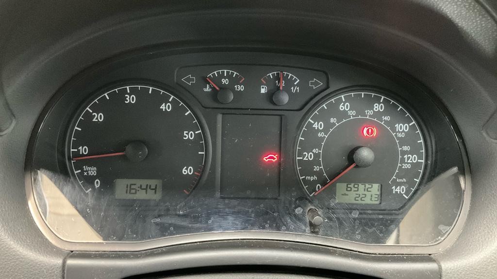 Volkswagen Polo 1.2 Twist Hatchback 5dr Petrol Manual (144 g/km, 65 bhp)