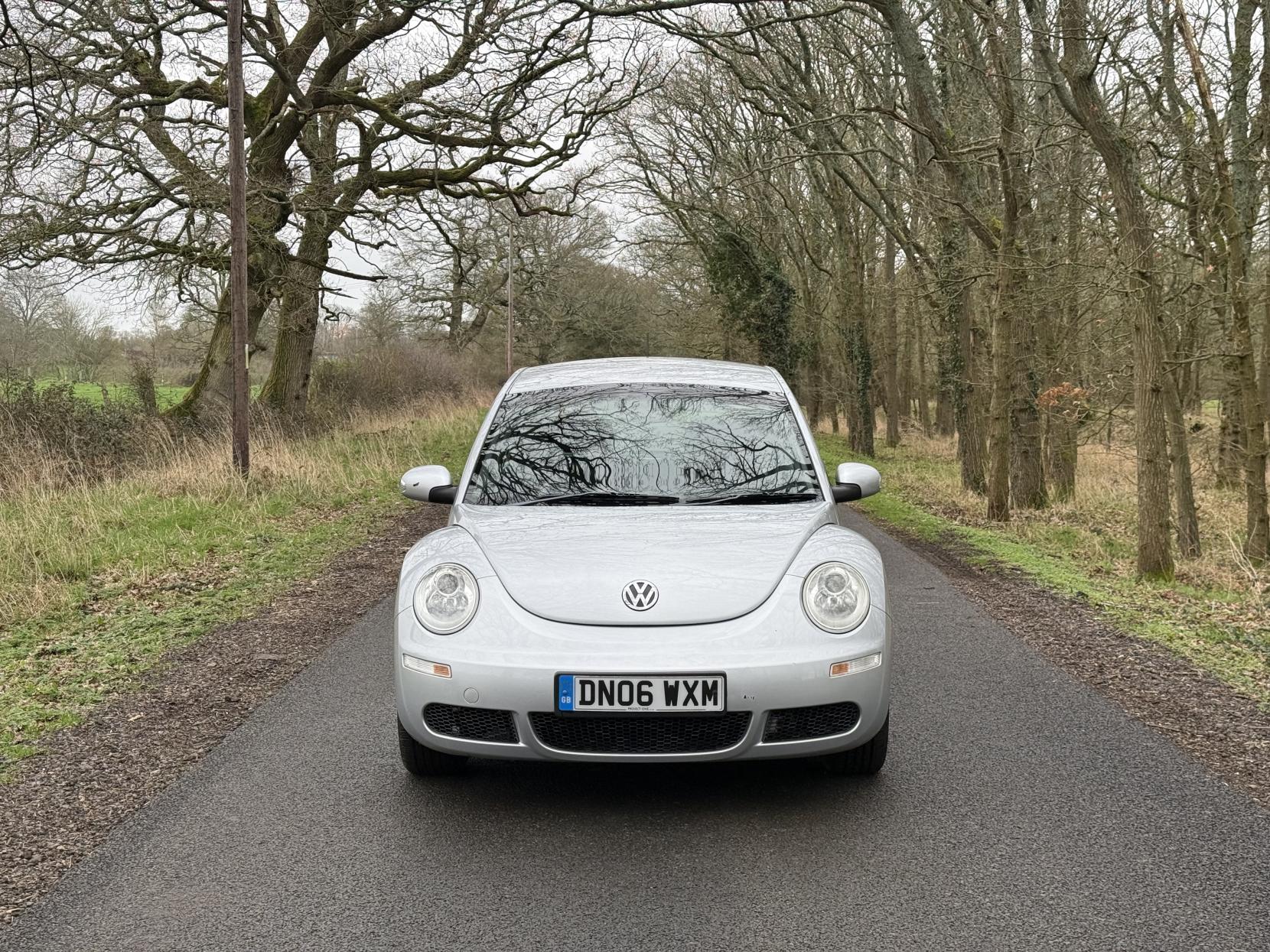 Volkswagen Beetle 1.4 16V Luna Hatchback 3dr Petrol Manual Euro 4 (75 ps)