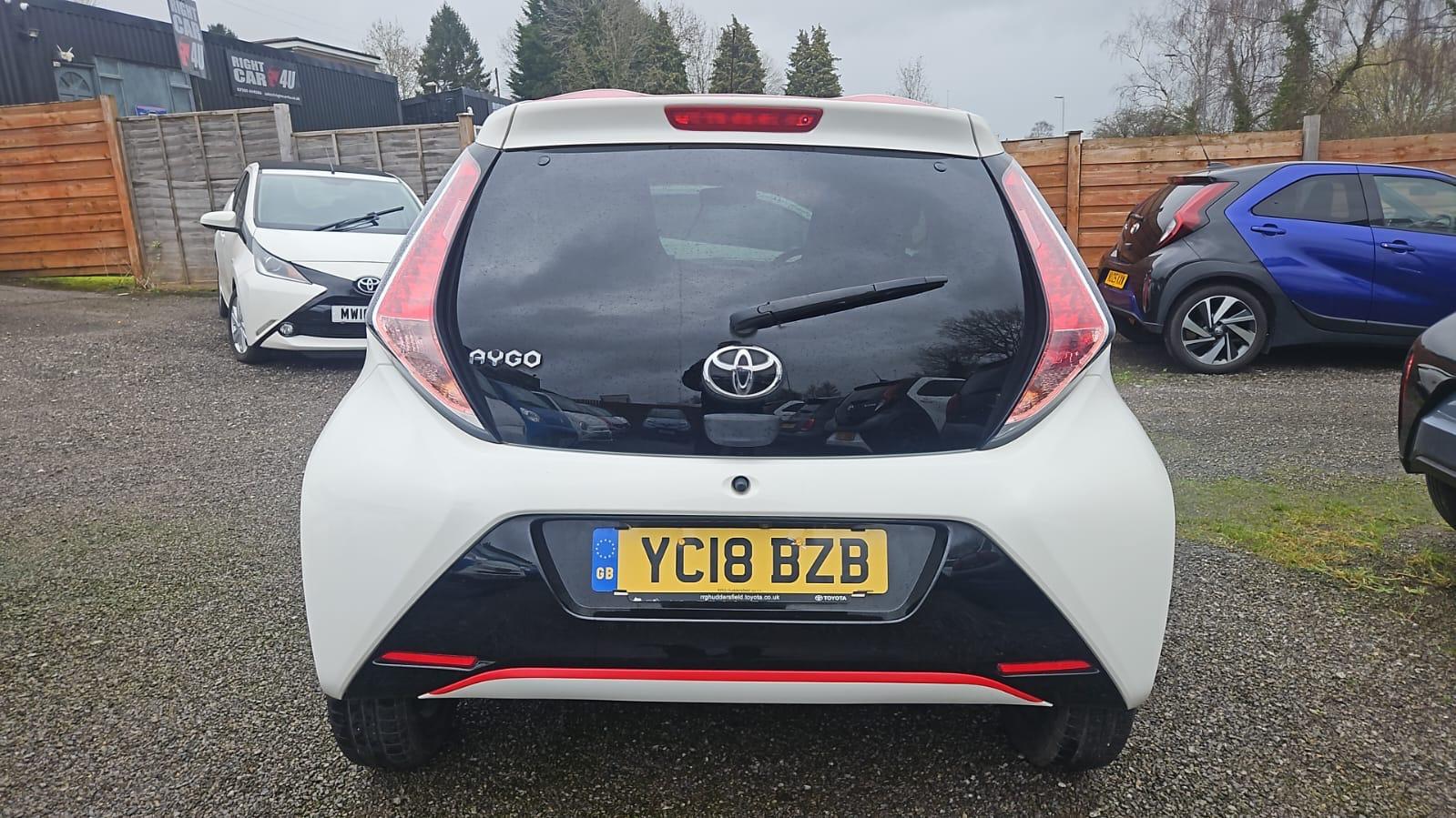 Toyota AYGO 1.0 VVT-i x-press Hatchback 5dr Petrol Manual Euro 6 (68 ps)